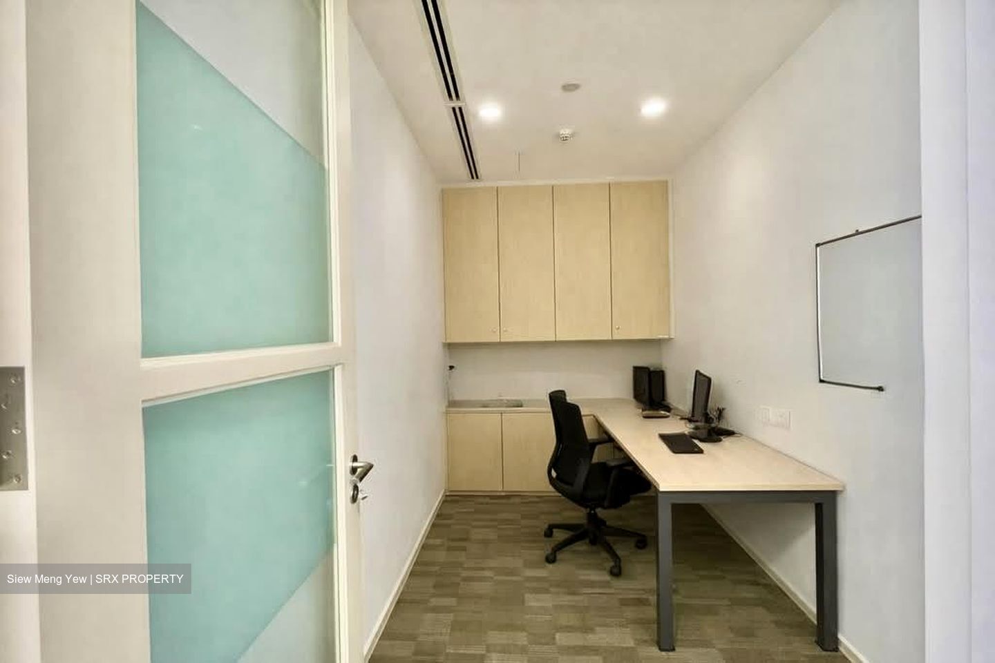 Ocbc Centre (D1), Office #578556481
